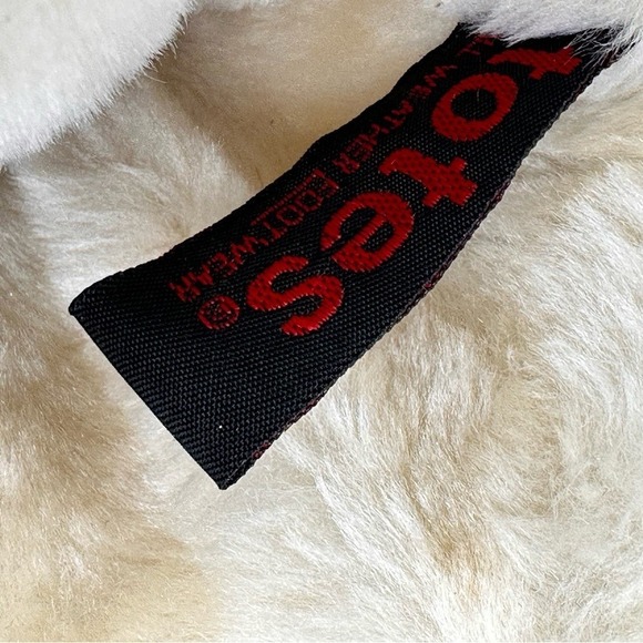 Totes waterproof faux fur lined winter boots Size 9 Cabincore Ivory quilted - Picture 7 of 12